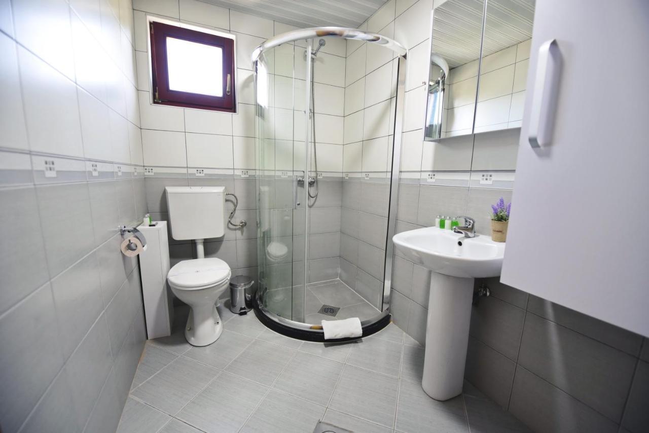 Si Apartments Ohrid With Free Parking Exterior foto